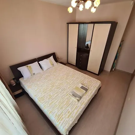 And Spacious 2 Bedroom Appartement