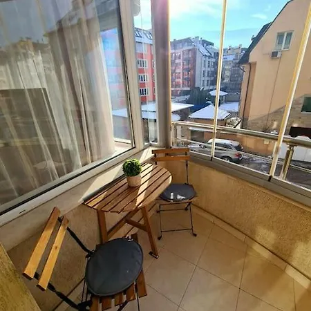 And Spacious 2 Bedroom Apartament Sofia