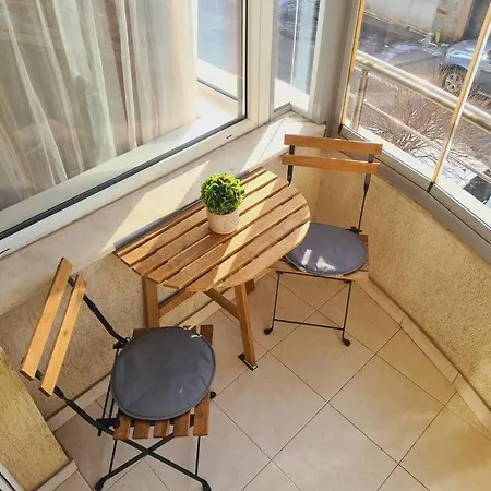 And Spacious 2 Bedroom Appartement *